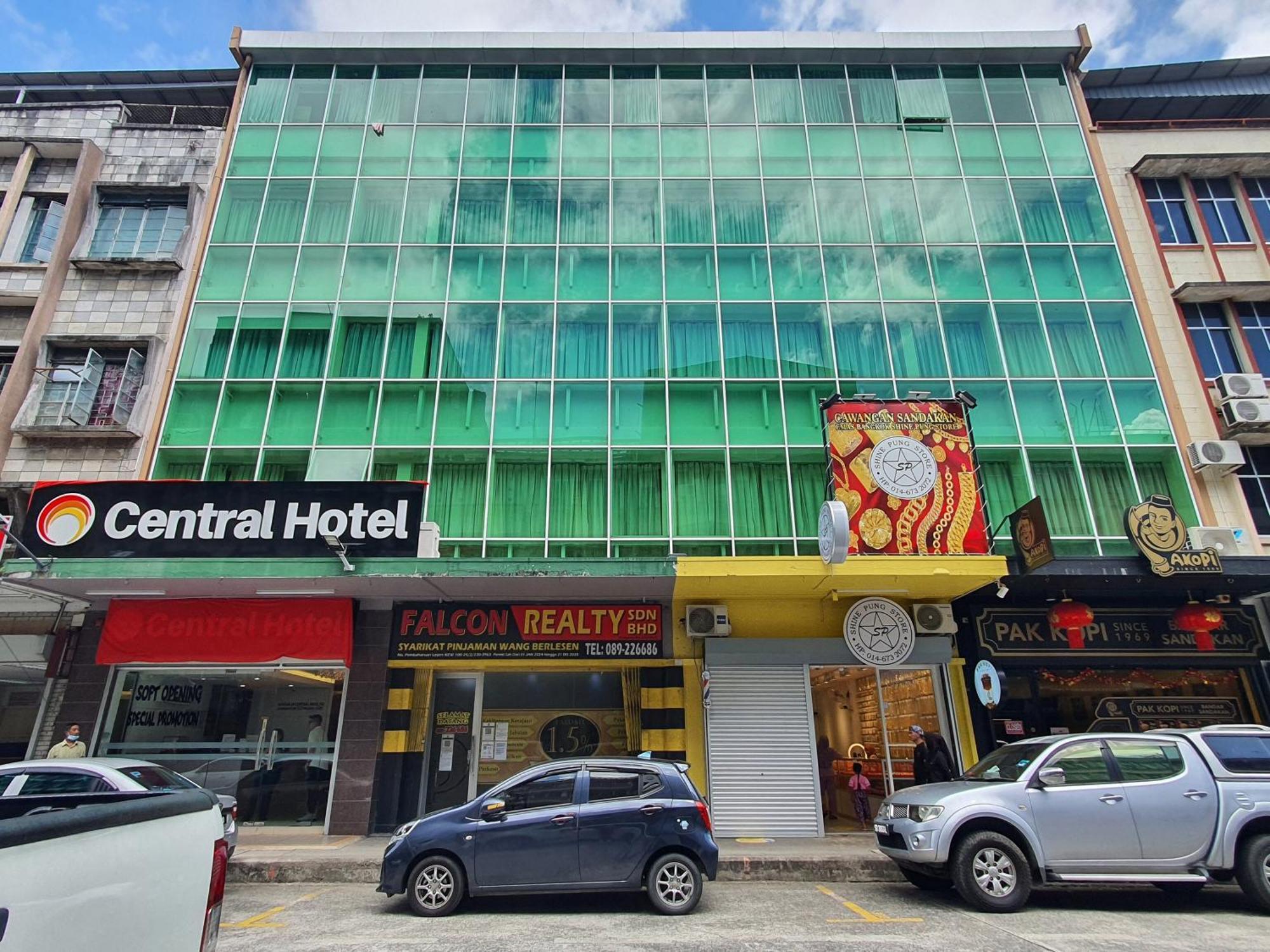 Capital O 90939 Sandakan Central Hotel Extérieur photo